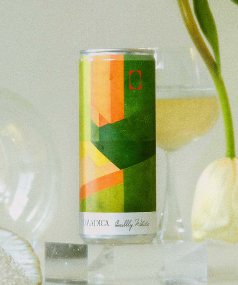 Bubbly White, 4 cans x 250mL ea = 1.3 bottles