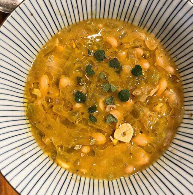 <i>Cooking with Nomadica —</i> Nic Vascocu's Hatch Green Chili + White Bean Soup