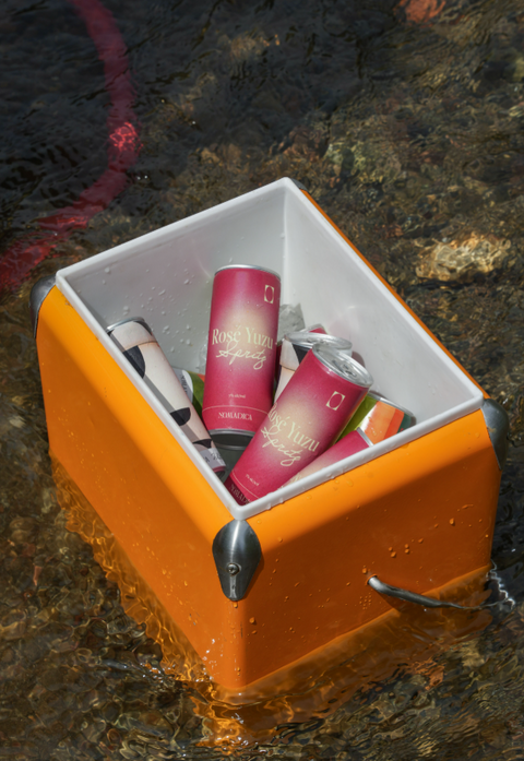 Rosé Yuzu Spritz, 4 cans x 250mL ea = 1.3 bottles